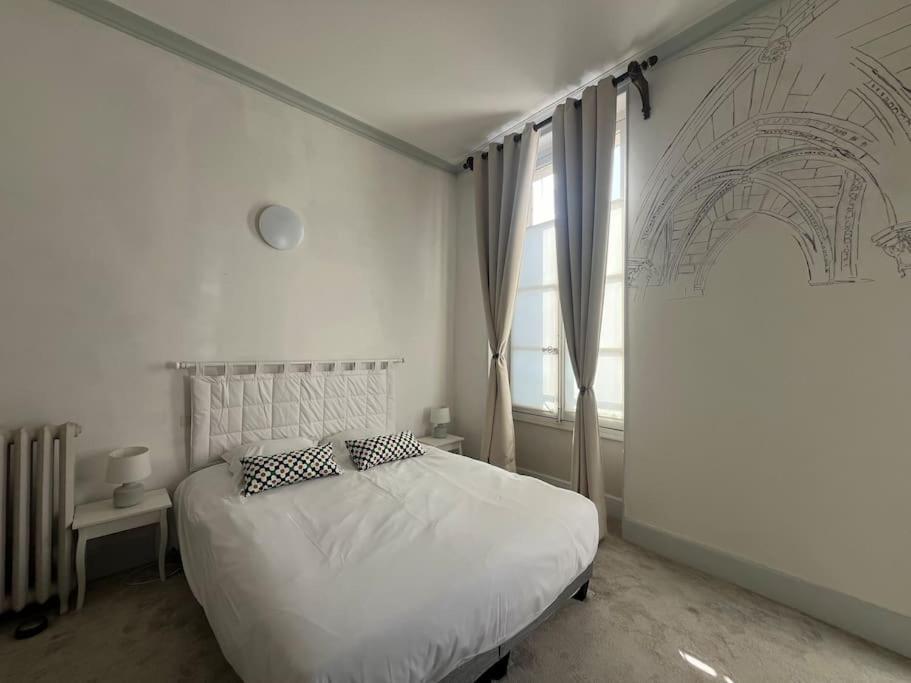 La Demeure De Margot - 24 Couchages Villa Villeneuve-sur-Yonne Eksteriør bilde