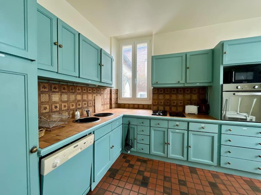 La Demeure De Margot - 24 Couchages Villa Villeneuve-sur-Yonne Eksteriør bilde